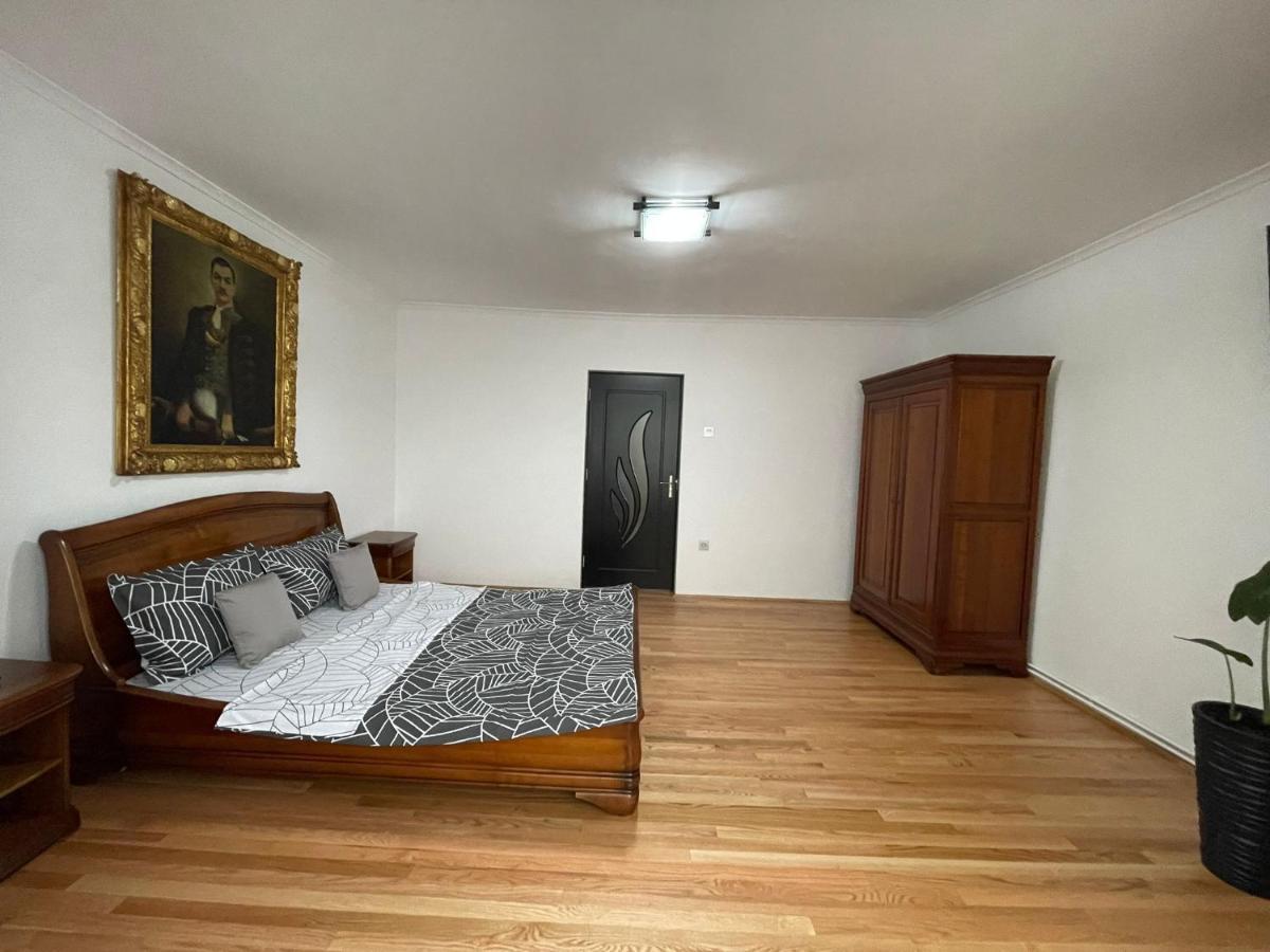 M & I Apartment 2 Тыргу-Муреш Экстерьер фото